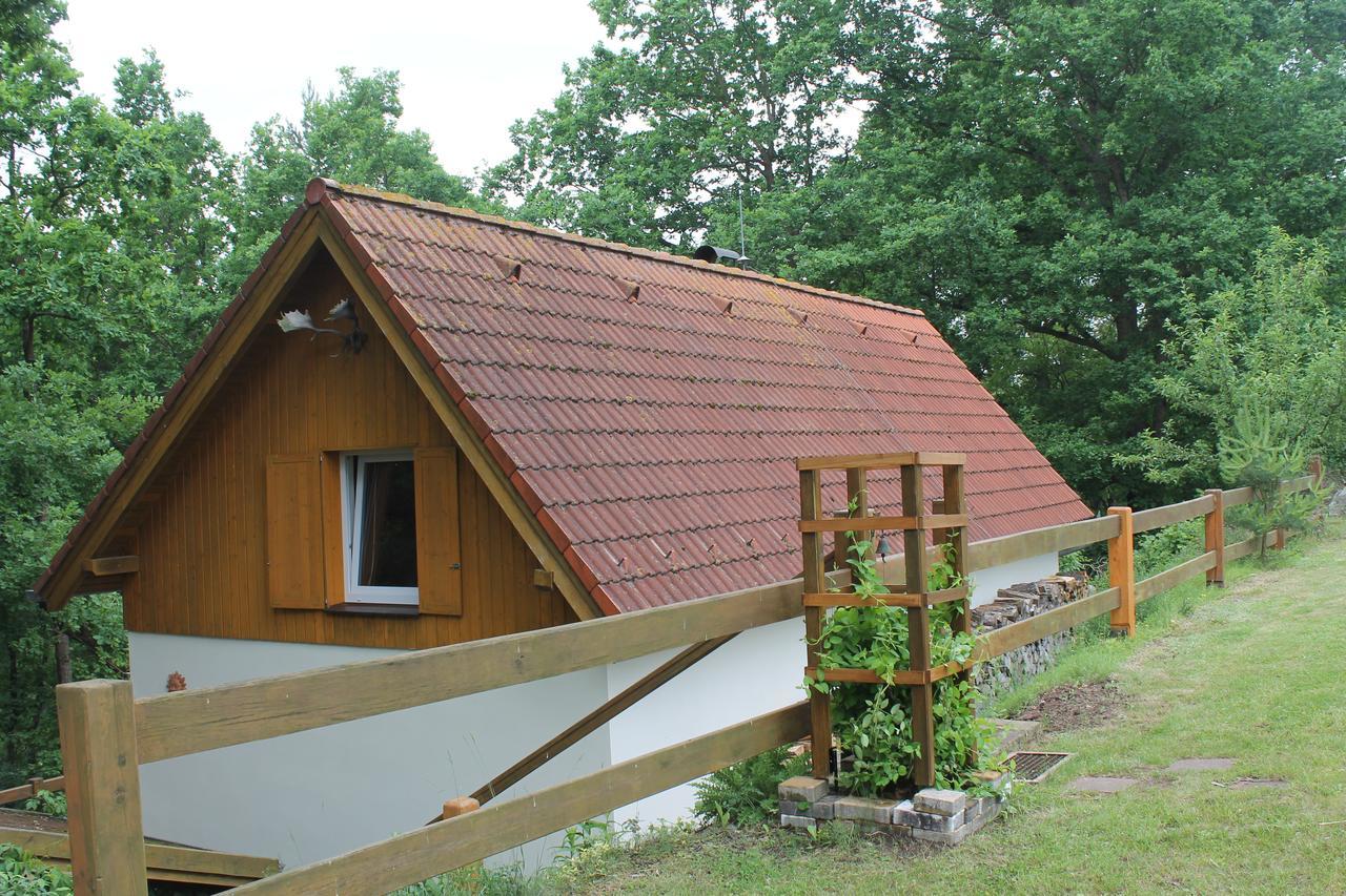 Holiday House Krkavec Veseli nad Luznici Exterior photo