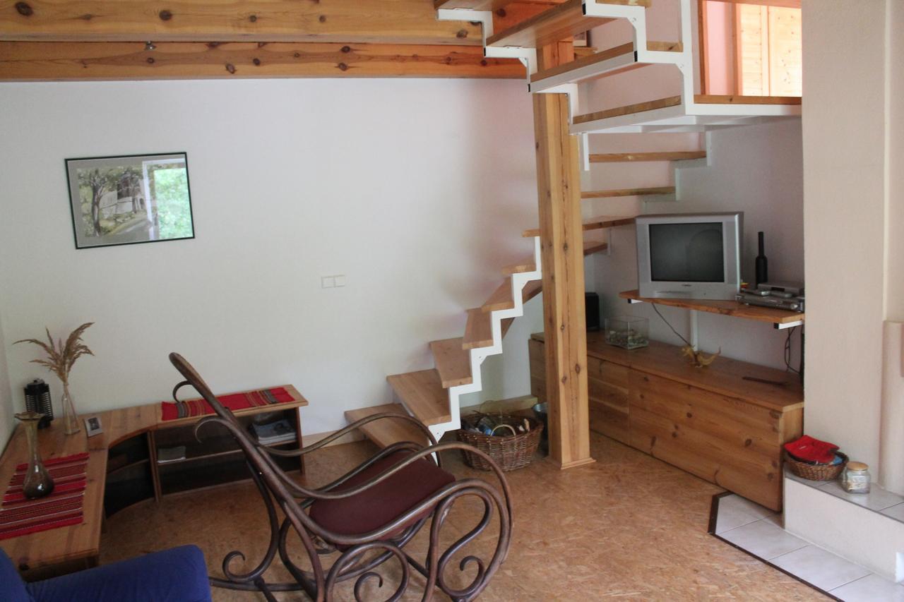Holiday House Krkavec Veseli nad Luznici Exterior photo