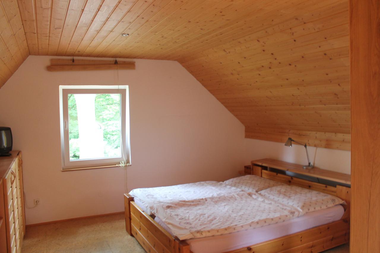Holiday House Krkavec Veseli nad Luznici Exterior photo